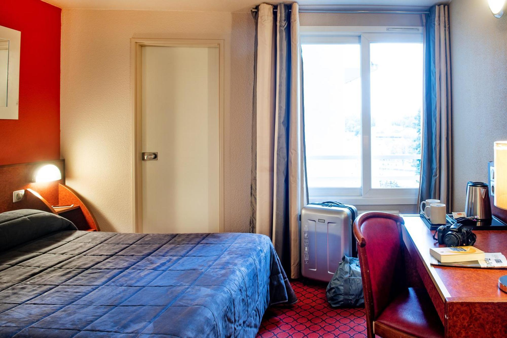 Hôtel La Solitude Lourdes Esterno foto
